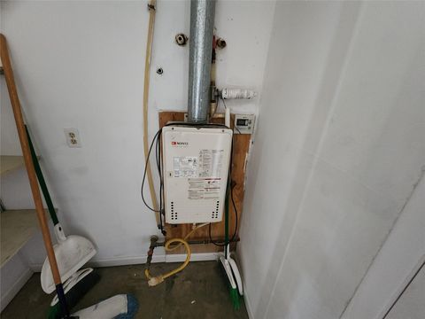 Tiny photo for 6111 Bihia Forest Drive, Houston, TX 77088 (MLS # 48908714)