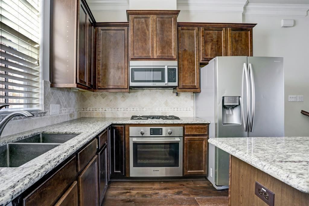 Photo of 9676 Knight Road, Houston, TX 77045 (MLS # 35467860)