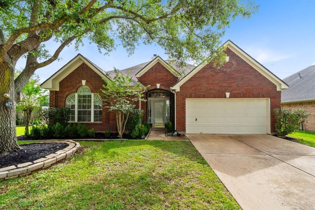 Photo of 2718 Hazy Creek Drive, Houston, TX 77084 (MLS # 28356479)