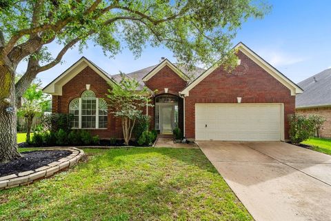 Photo of 2718 Hazy Creek Drive, Houston, TX 77084 (MLS # 28356479)