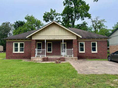 Photo of 217 Marland St, Boling, TX 77420 (MLS # 91599663)