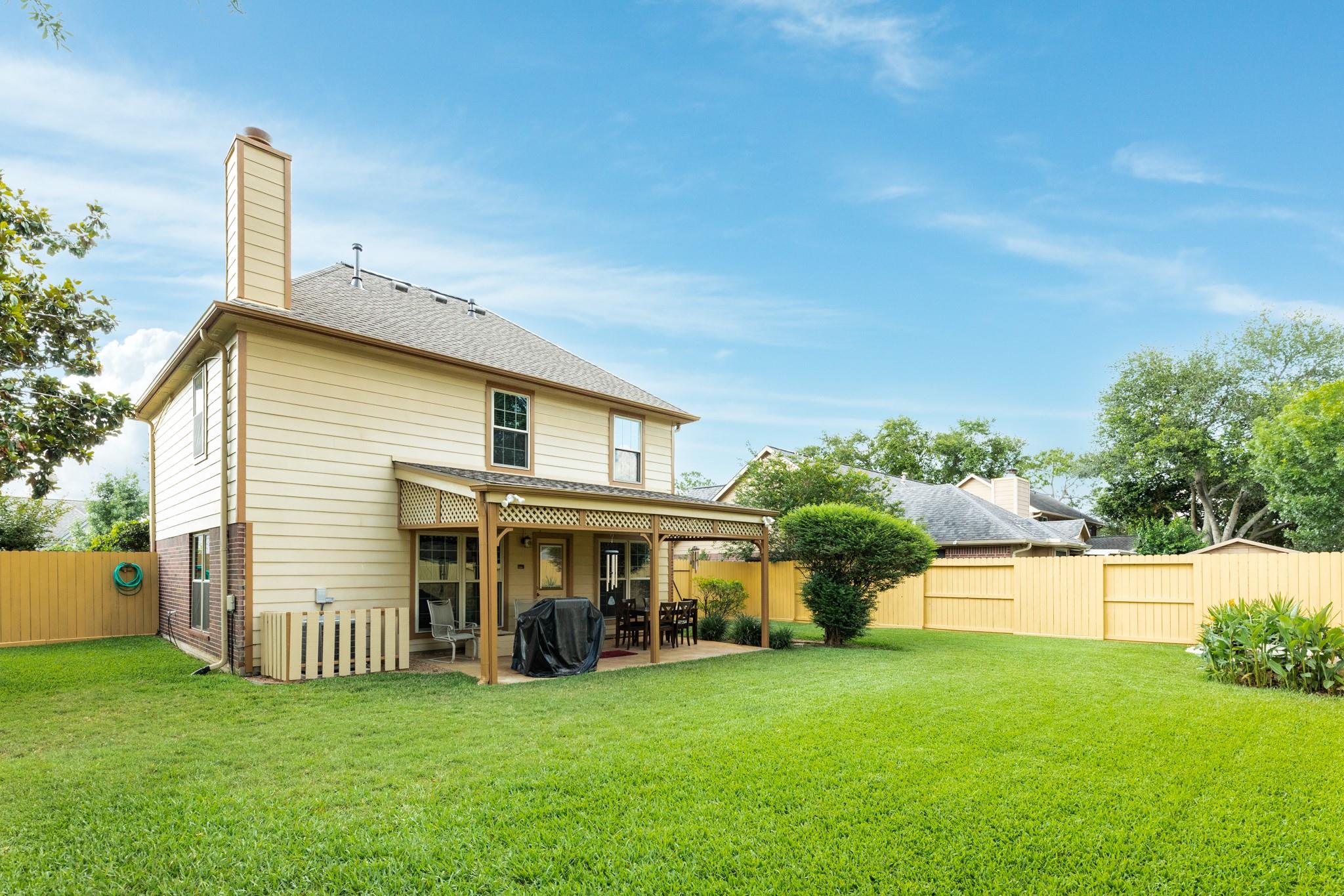 2205 Lady Leslie Lane