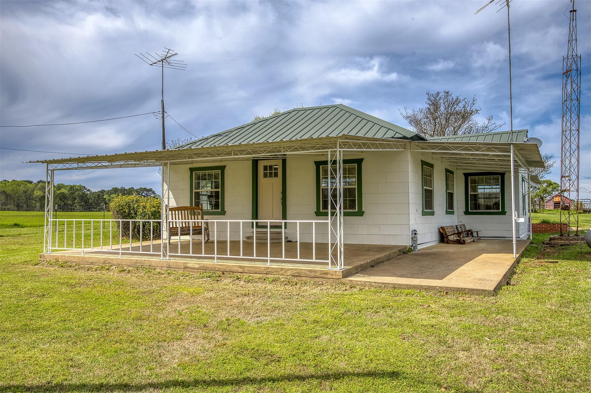 11361 Highway 21 East Highway E