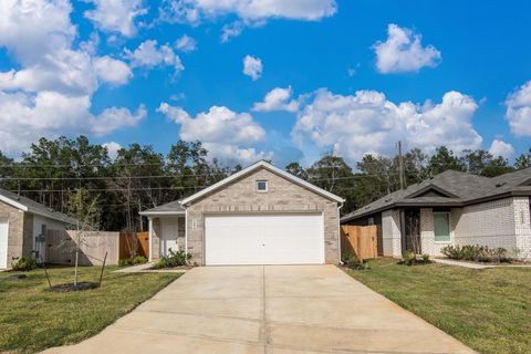 Photo of 14825 North Ascot Bend Circle Cir, Conroe, TX 77306 (MLS # 93353255)