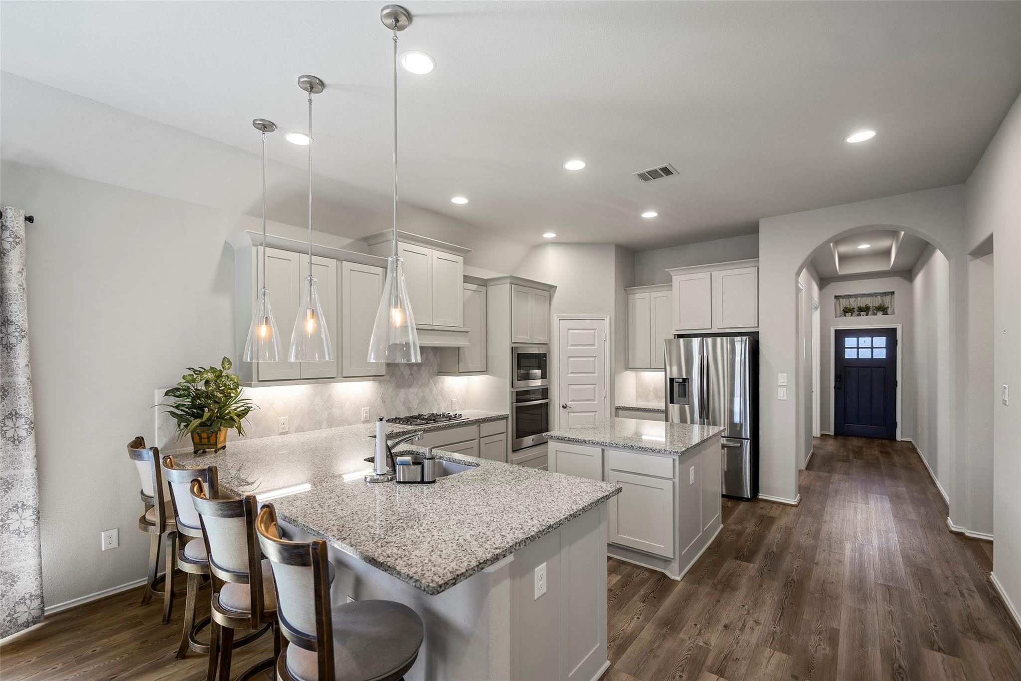 20006 Wild Horse Hollow Lane