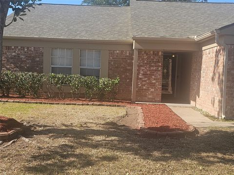 Tiny photo for 16718 Running Quail Court, Houston, TX 77489 (MLS # 91207487)