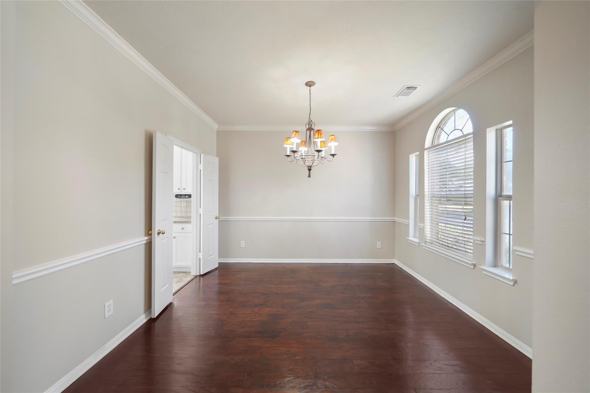 5602 Beaver Pass Lane