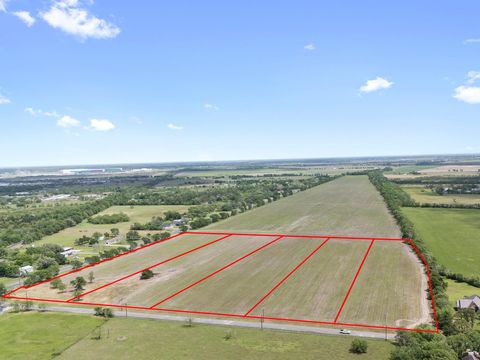 Photo of 0 Cr 208, Tract 1 Drive, Bay City, TX 77414 (MLS # 67240996) Photo of 0 Cr 208, Tract 1 Drive, Bay City, TX 77414 (MLS # 67240996)