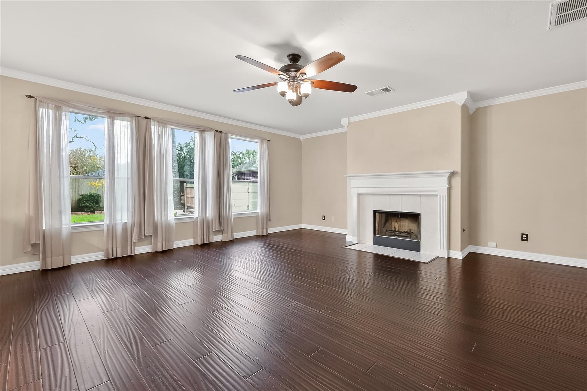 2423 Floral Ridge Drive