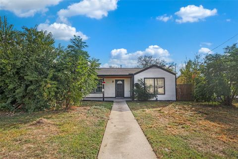 1749 Des Jardines Street Houston TX 77023