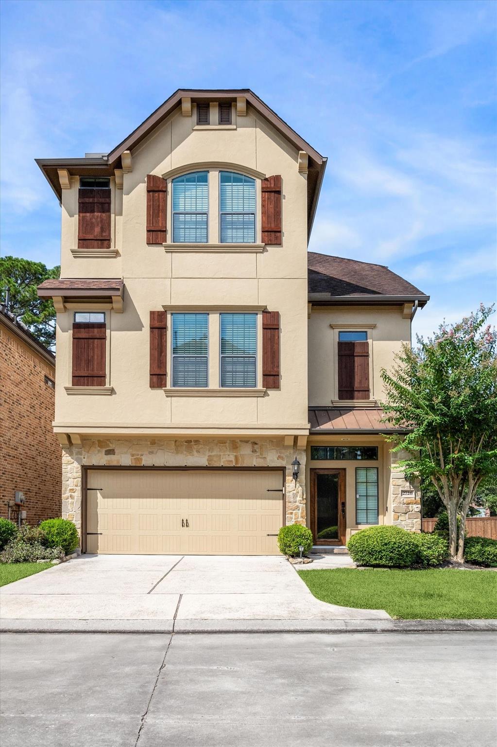 2726 Kings Retreat Circle