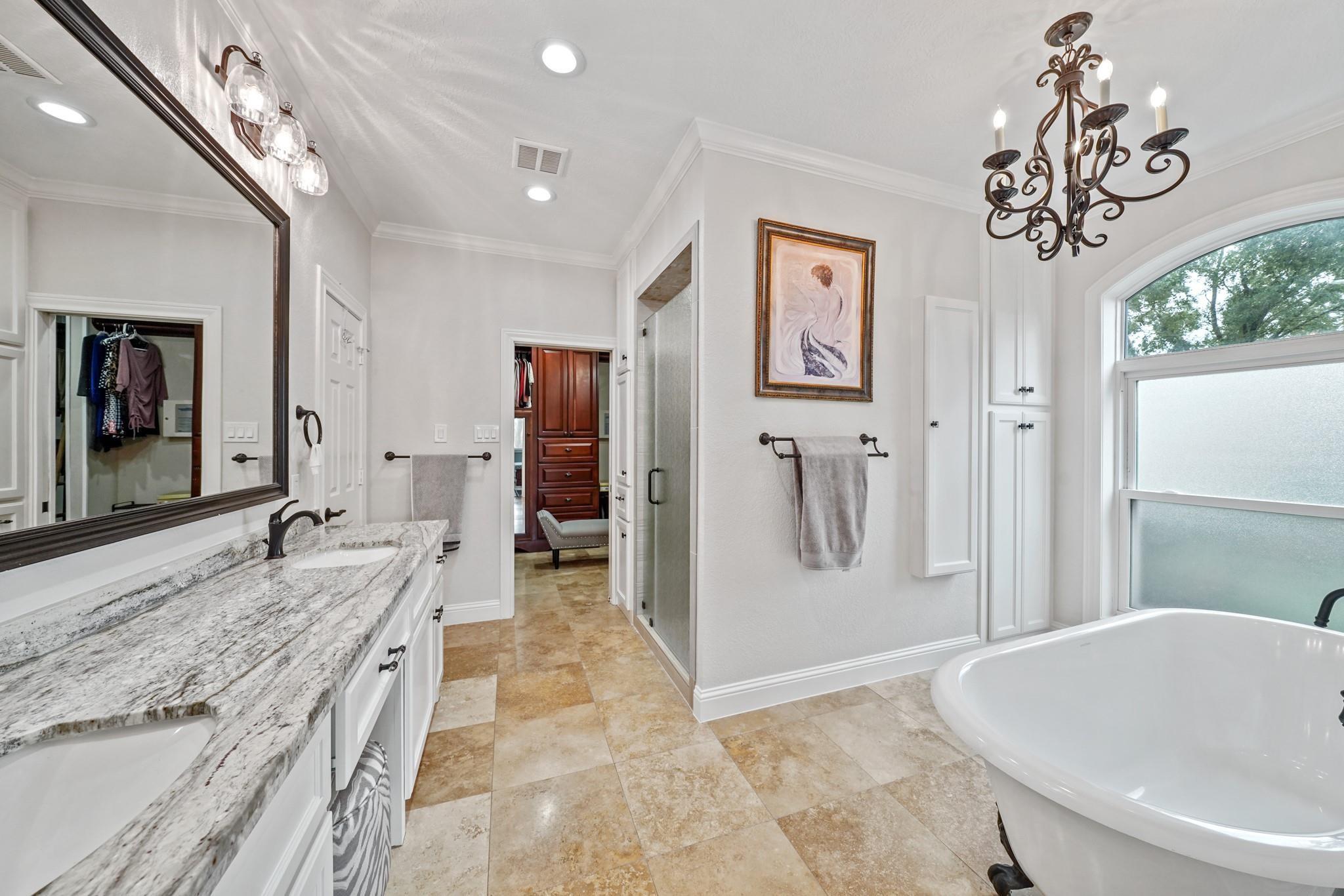 Sugar Land, Texas, 77479, United States, 5 Bedrooms Bedrooms, ,4 BathroomsBathrooms,Residential,Active,2009839