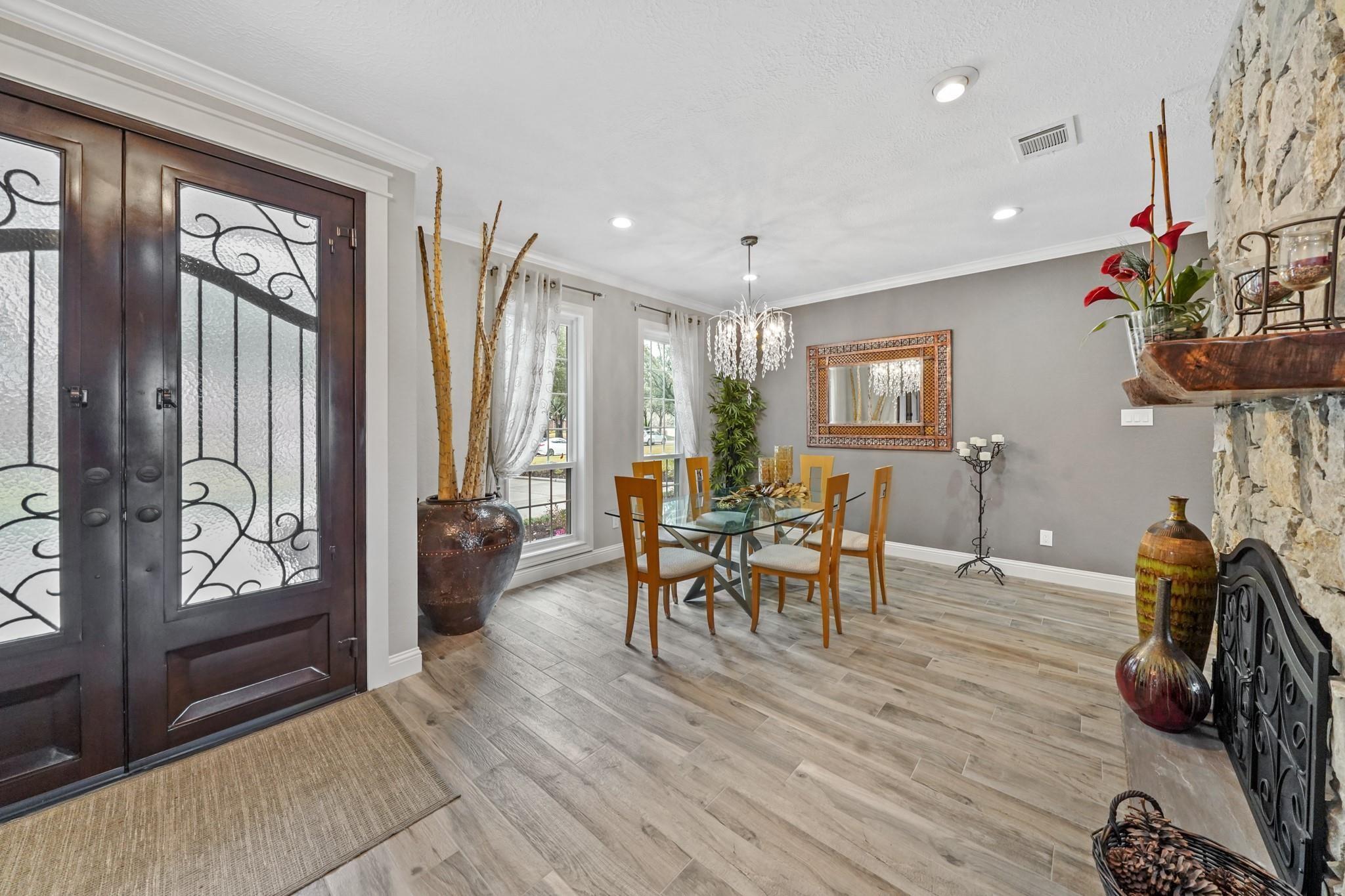 Sugar Land, Texas, 77479, United States, 5 Bedrooms Bedrooms, ,4 BathroomsBathrooms,Residential,Active,2009839