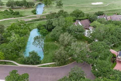 Apartment For Sale - 25 The Oval Street<br/> Sugar Land, TX 77479