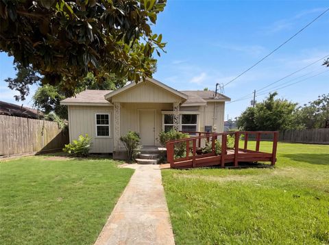 Photo of 4214 E Toliver Street, Houston, TX 77016 (MLS # 20700321)