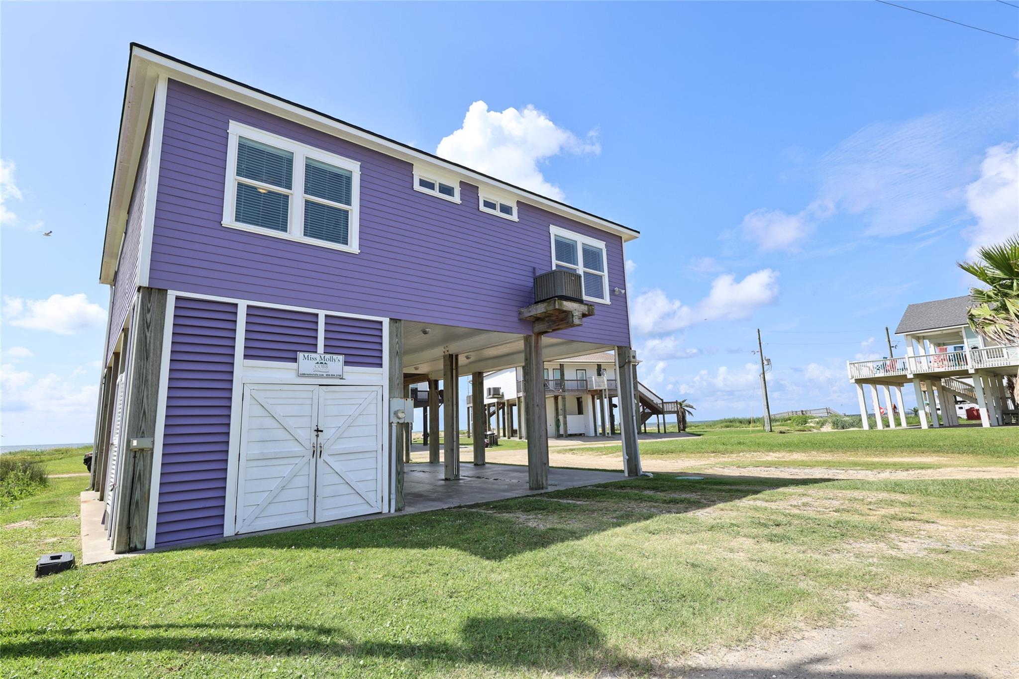 3008 Shady Lane