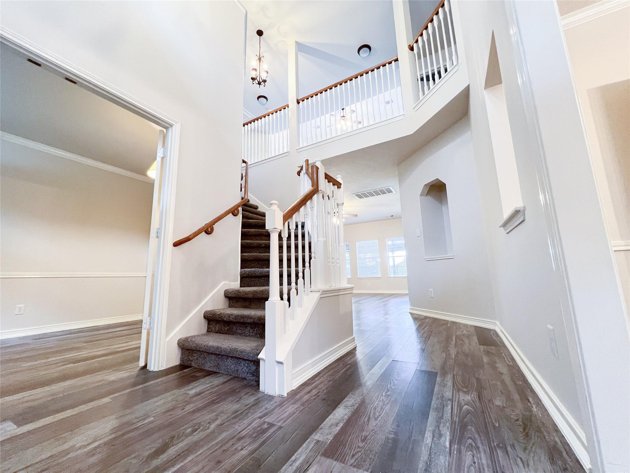 908 Azalea Pointe