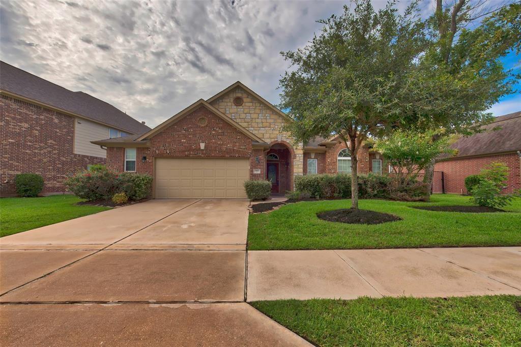 6906 Patterson Drive