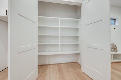 Tiny photo for 415 W Drew Street, Houston, TX 77006 (MLS # 62343840)