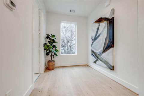 Tiny photo for 415 W Drew Street, Houston, TX 77006 (MLS # 62343840)