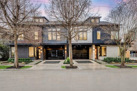 Photo of 415 W Drew Street, Houston, TX 77006 (MLS # 62343840)