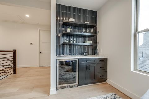 Tiny photo for 415 W Drew Street, Houston, TX 77006 (MLS # 62343840)