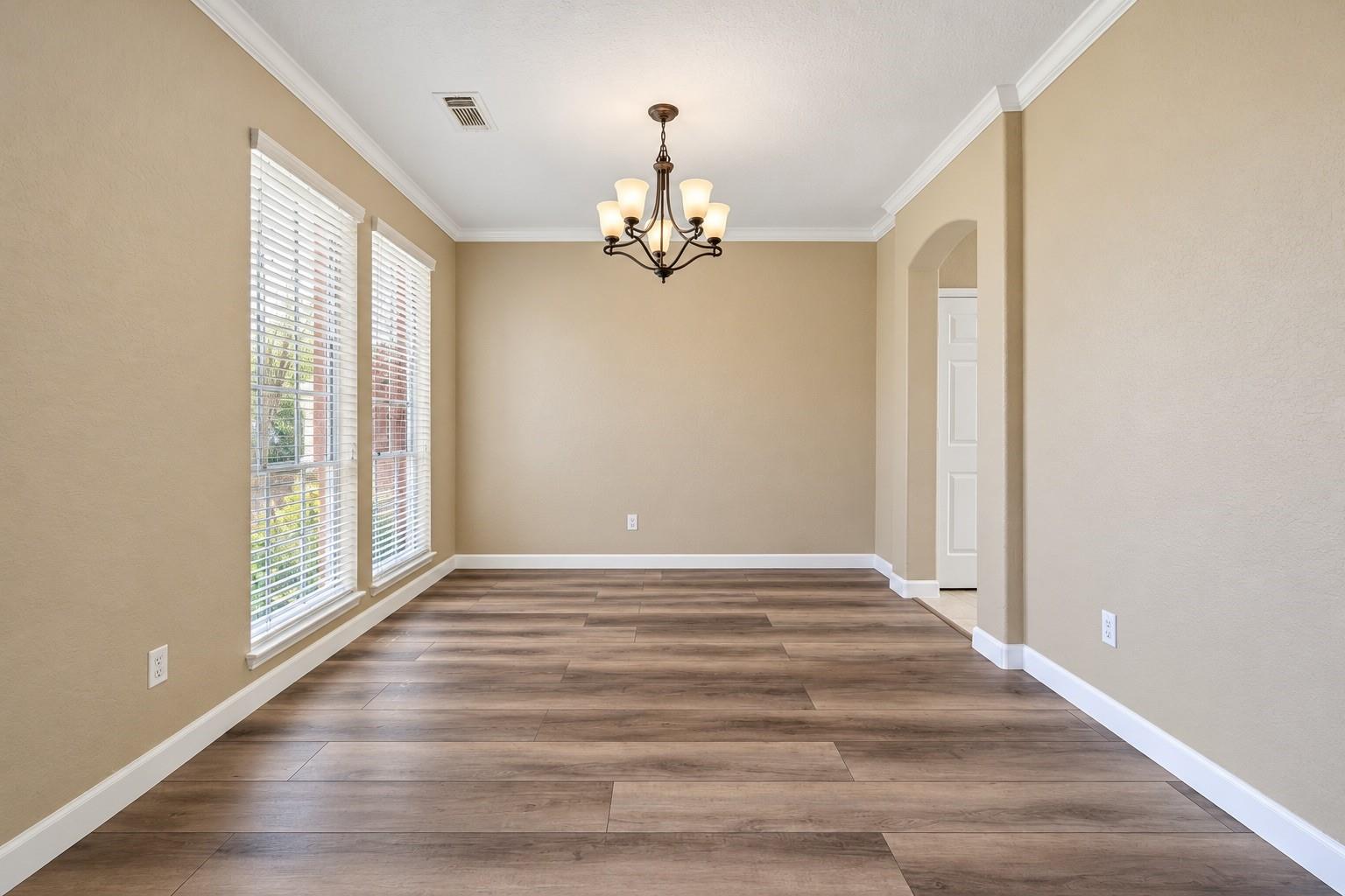 3731 Lauderwood Lane