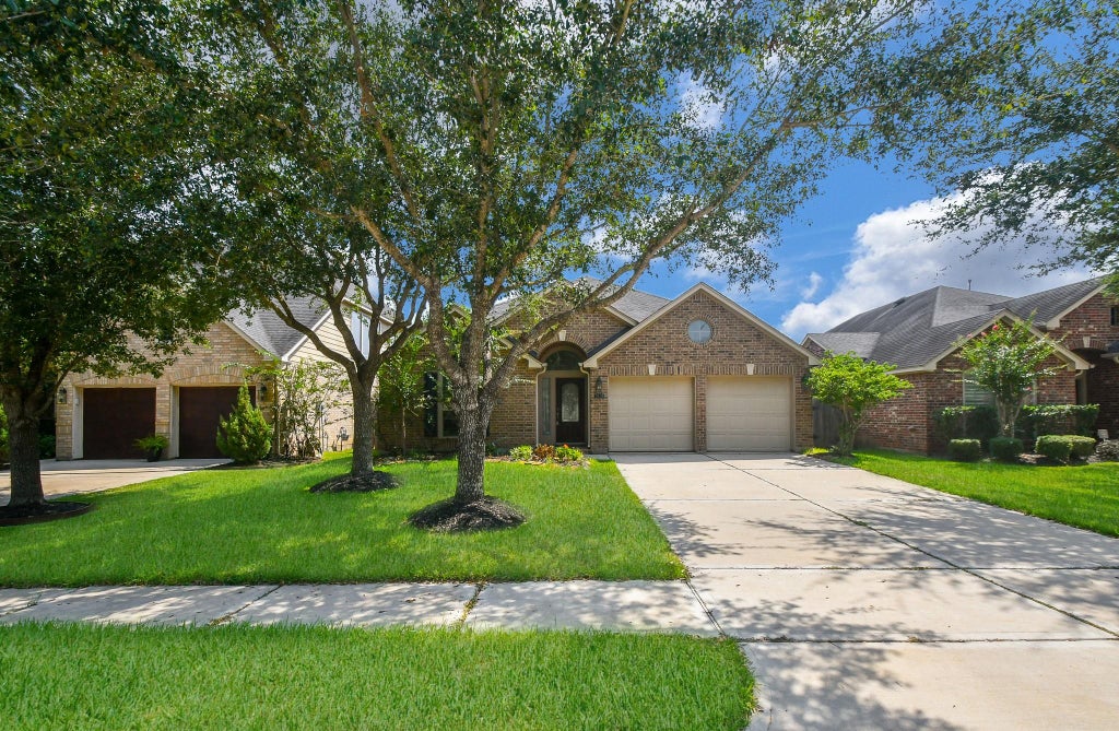 Photo of 2919 Chalet Knolls Lane, Katy, TX 77494 (MLS # 8114261)