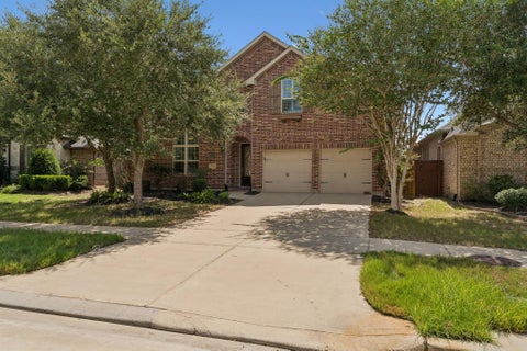 Photo of 27943 Castle Park Lane, Fulshear, TX 77441 (MLS # 18487734)