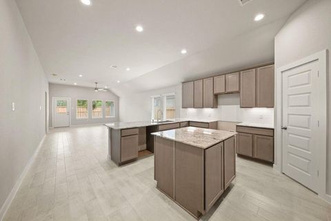 Photo of 1711 Pecan Woods Lane, Conroe, TX 77301 (MLS # 44076723)