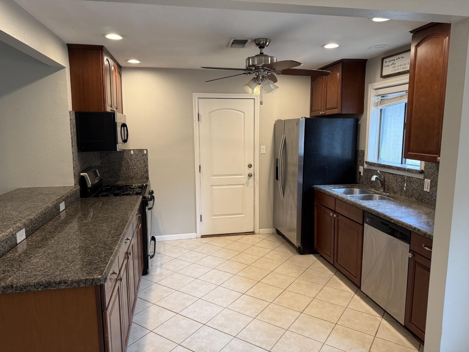 38 Campeche Circle