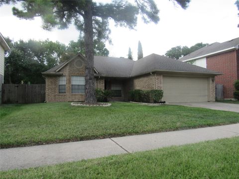 Photo of 5418 Imperial Grove Drive, Houston, TX 77066 (MLS # 20703309)