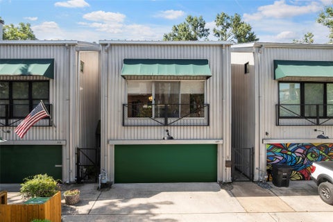 Photo of 217 W Drew Street, Houston, TX 77006 (MLS # 80826771)