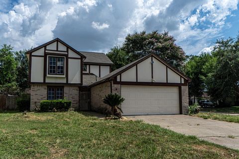 Photo of 10903 Nobility Drive, Houston, TX 77099 (MLS # 34962478)