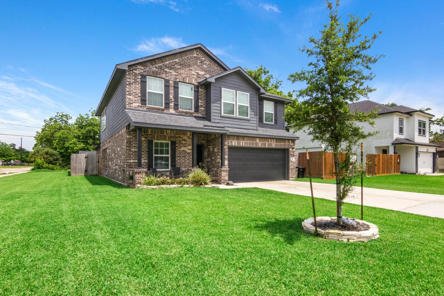 501 S 4th Street