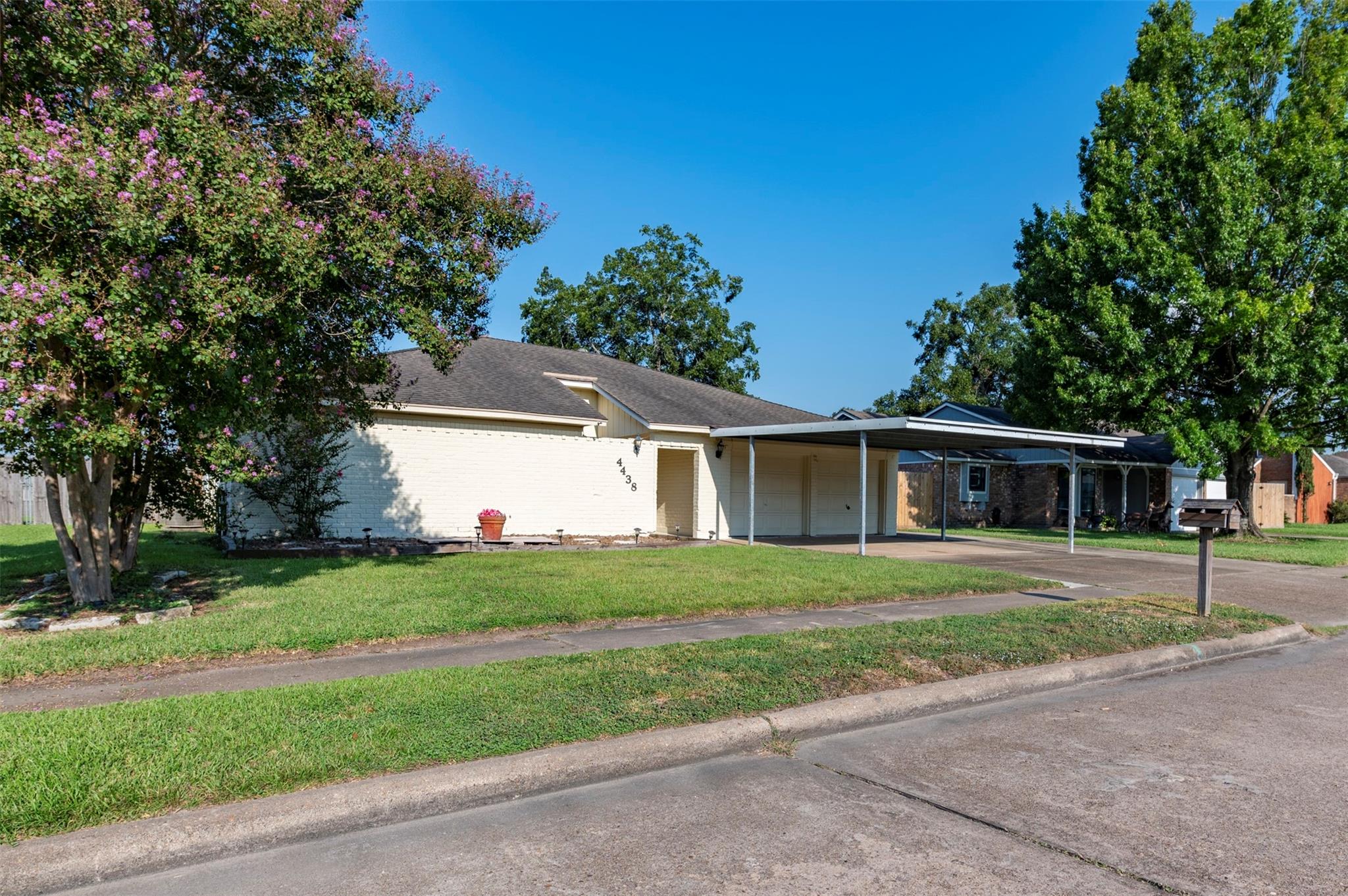 4438 Jefferson Street