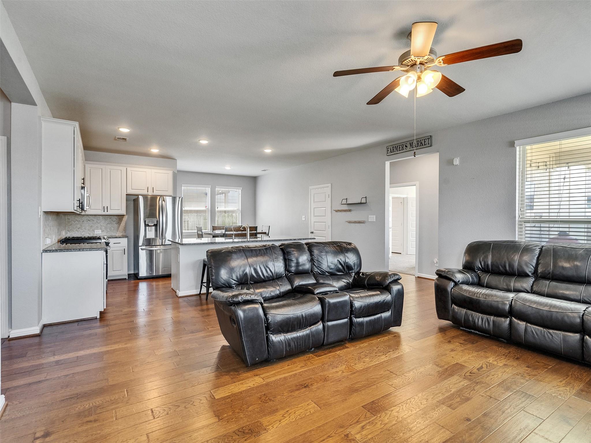 19031 Fulvetta Haven Way