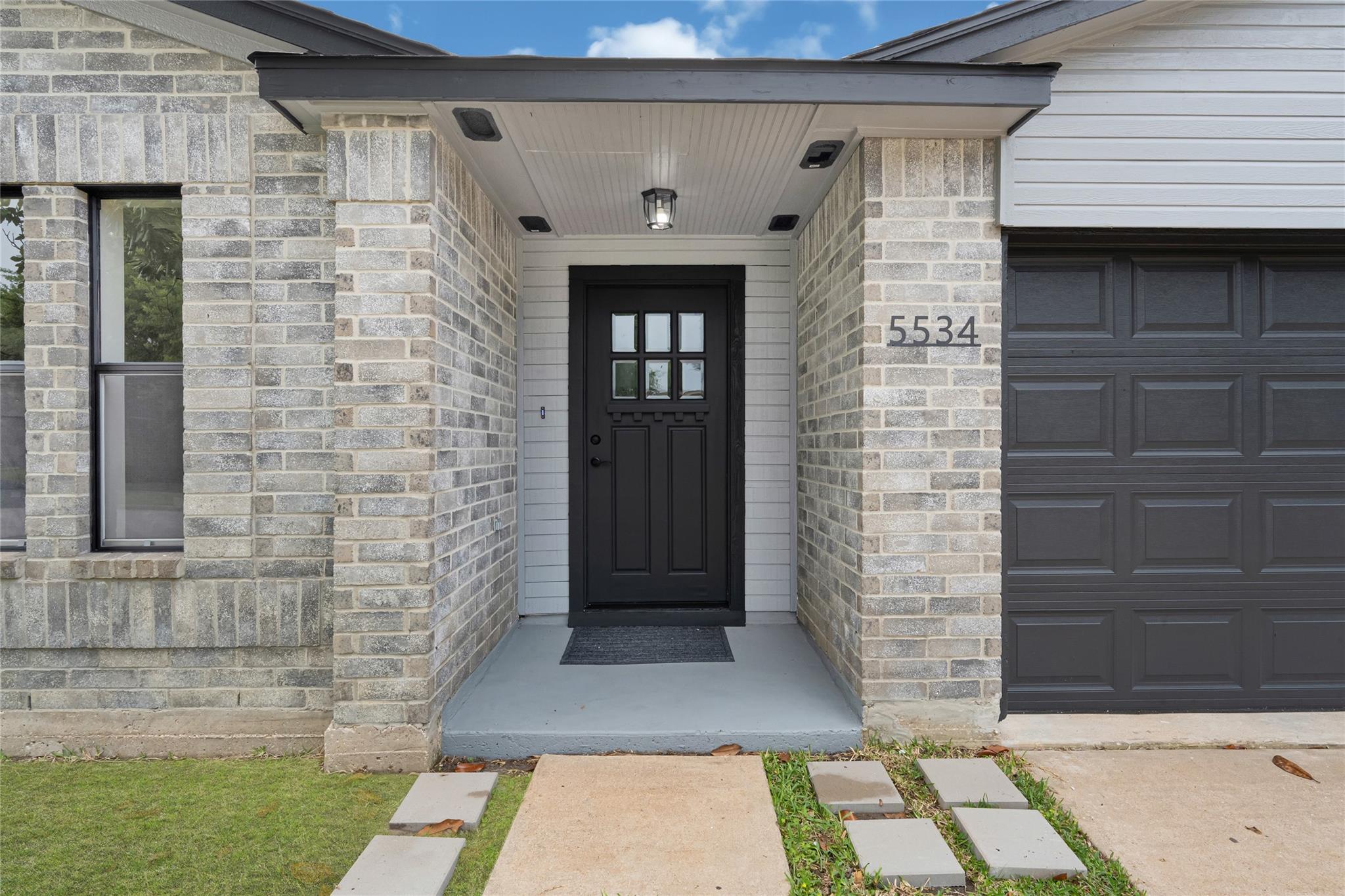 5534 Deer Timbers Trail