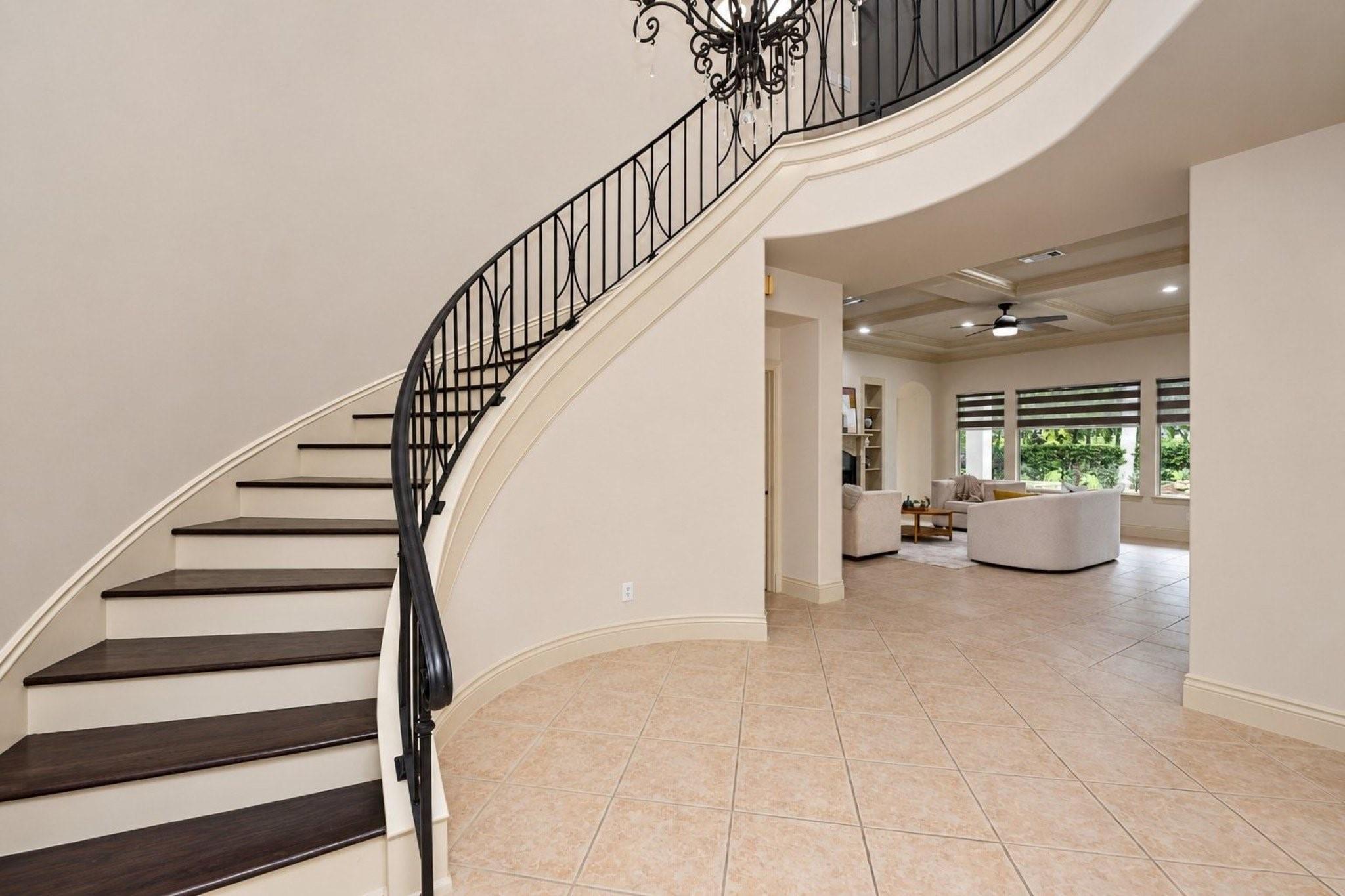 5215 Eagle Pointe Court
