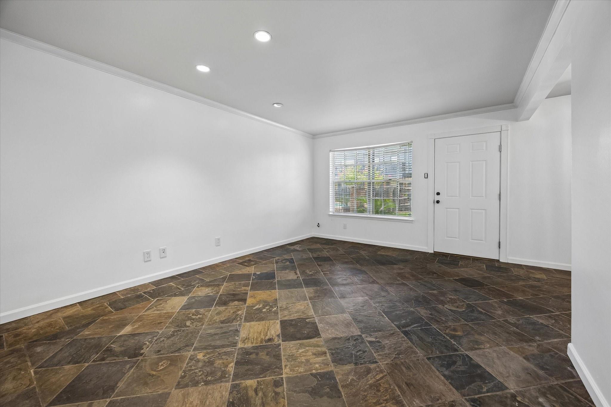 3131 Southwest Freeway C26