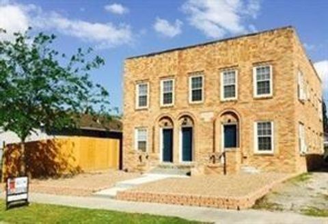 Photo of 309 Hutcheson Street #8, Houston, TX 77003 (MLS # 27457909)