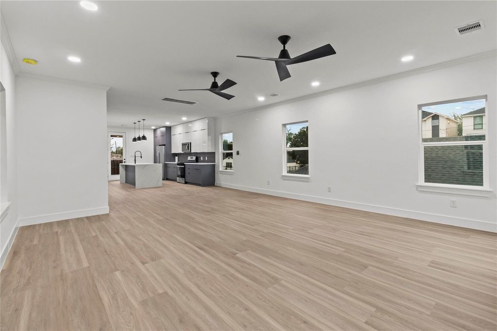 Photo of 3815 Elysian Street, Houston, TX 77009 (MLS # 12300187)