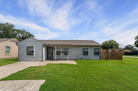 Photo of 5035 Andrea Street, Houston, TX 77021 (MLS # 24408680)