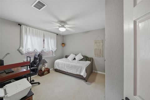 Tiny photo for 122 W Russet Grove Circle, The Woodlands, TX 77384 (MLS # 79095357)