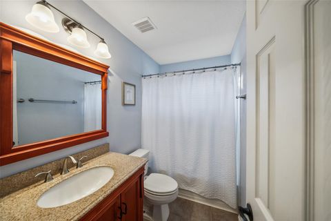 Tiny photo for 122 W Russet Grove Circle, The Woodlands, TX 77384 (MLS # 79095357)