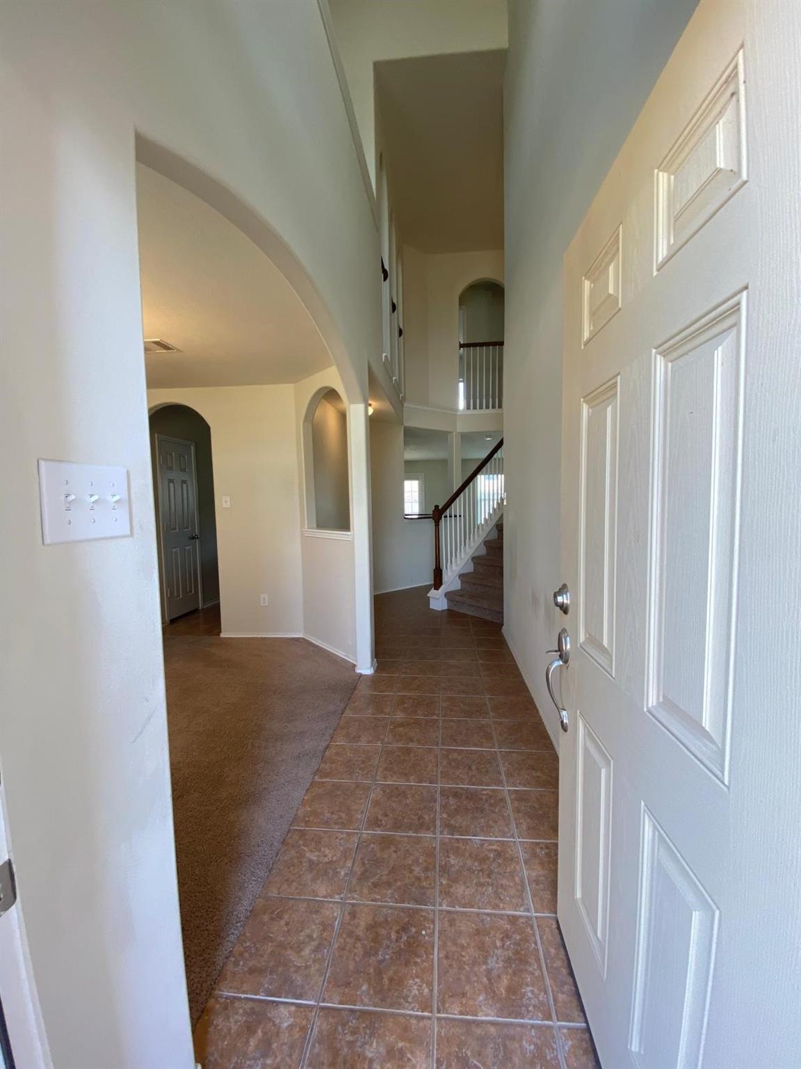 1515 Daffodil Road