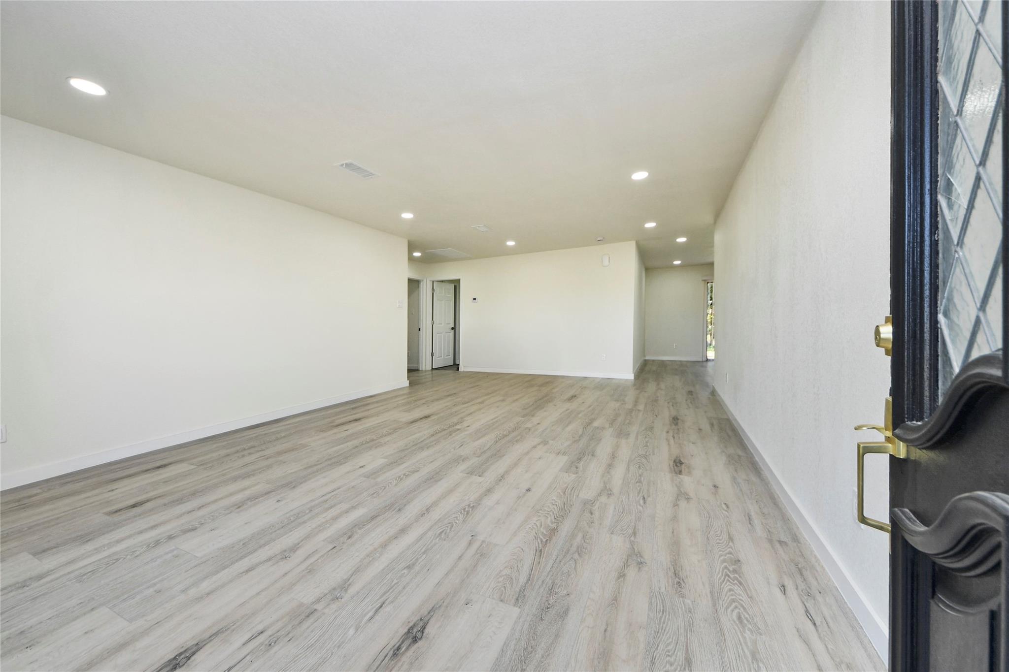 5442 Airport Boulevard