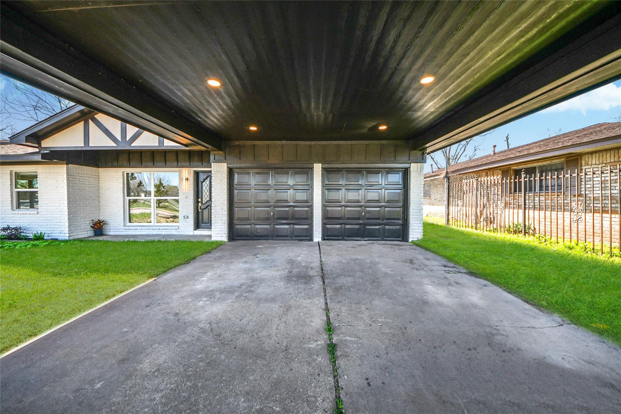 5442 Airport Boulevard