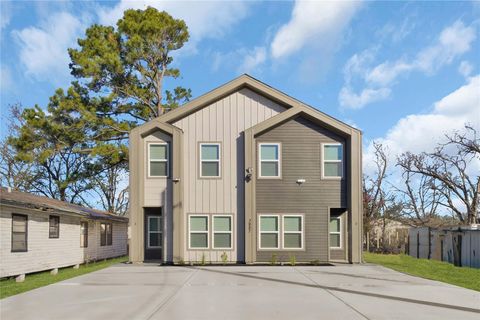 Photo of 7987 Chateau Street #B, Houston, TX 77028 (MLS # 60375241)