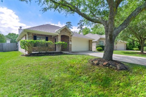 Photo of 6406 Caminito Trail, Humble, TX 77346 (MLS # 87774890)